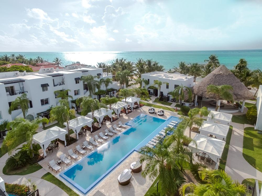Las Terrazas Resort & Residences