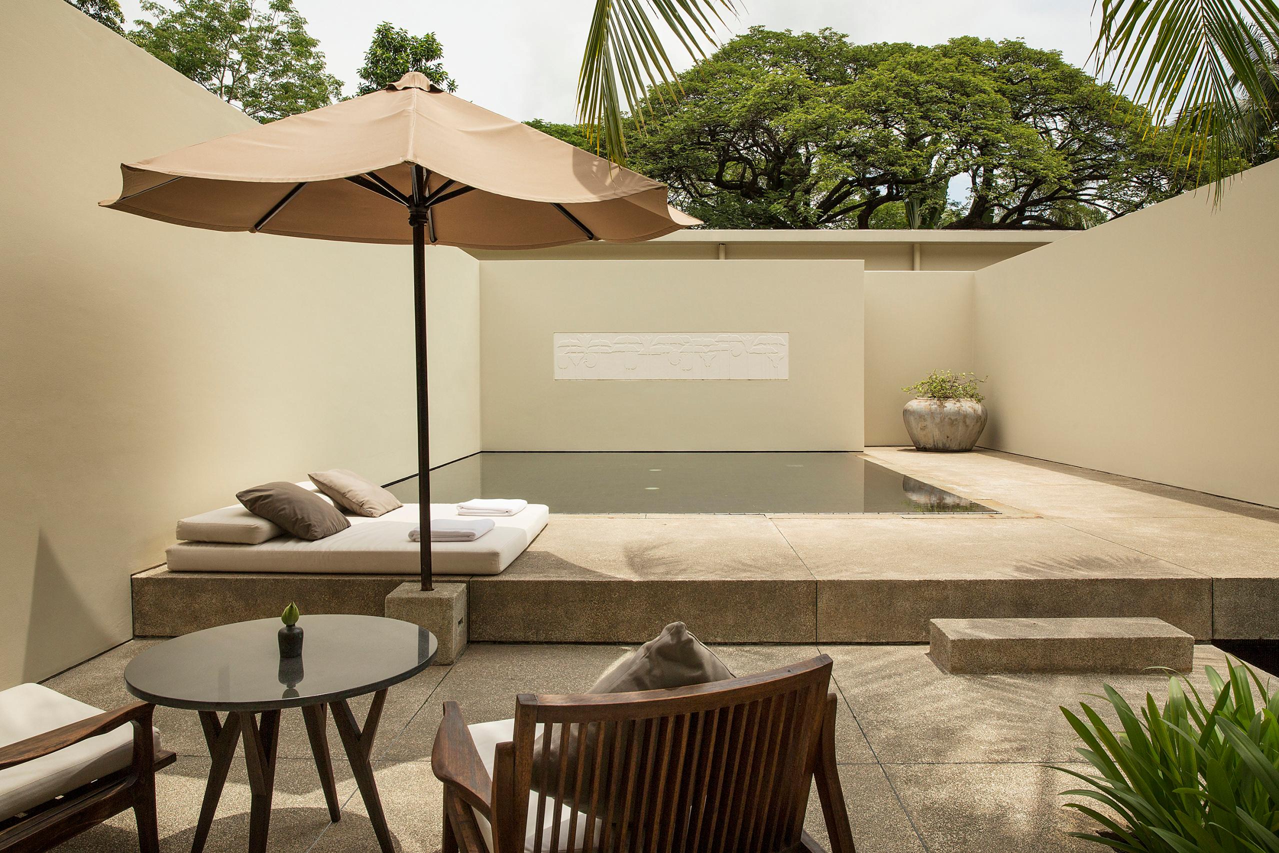 Pool Suite Courtyard