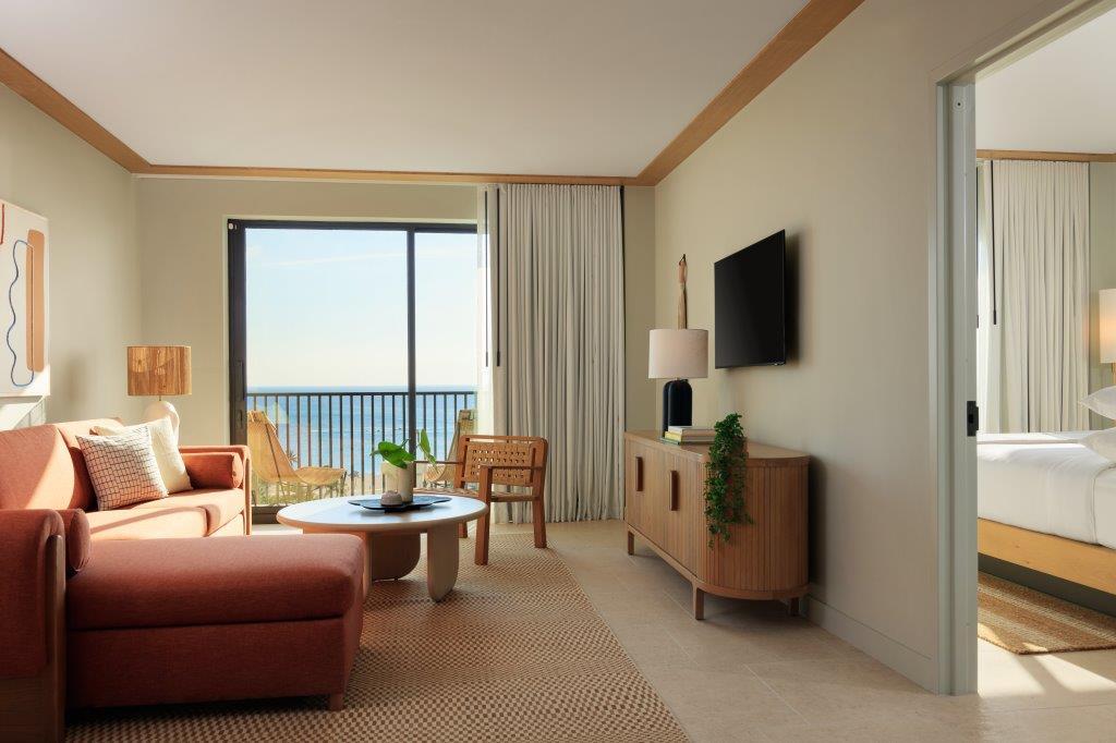 Hotel Indigo Grand Cayman luxury corner suite