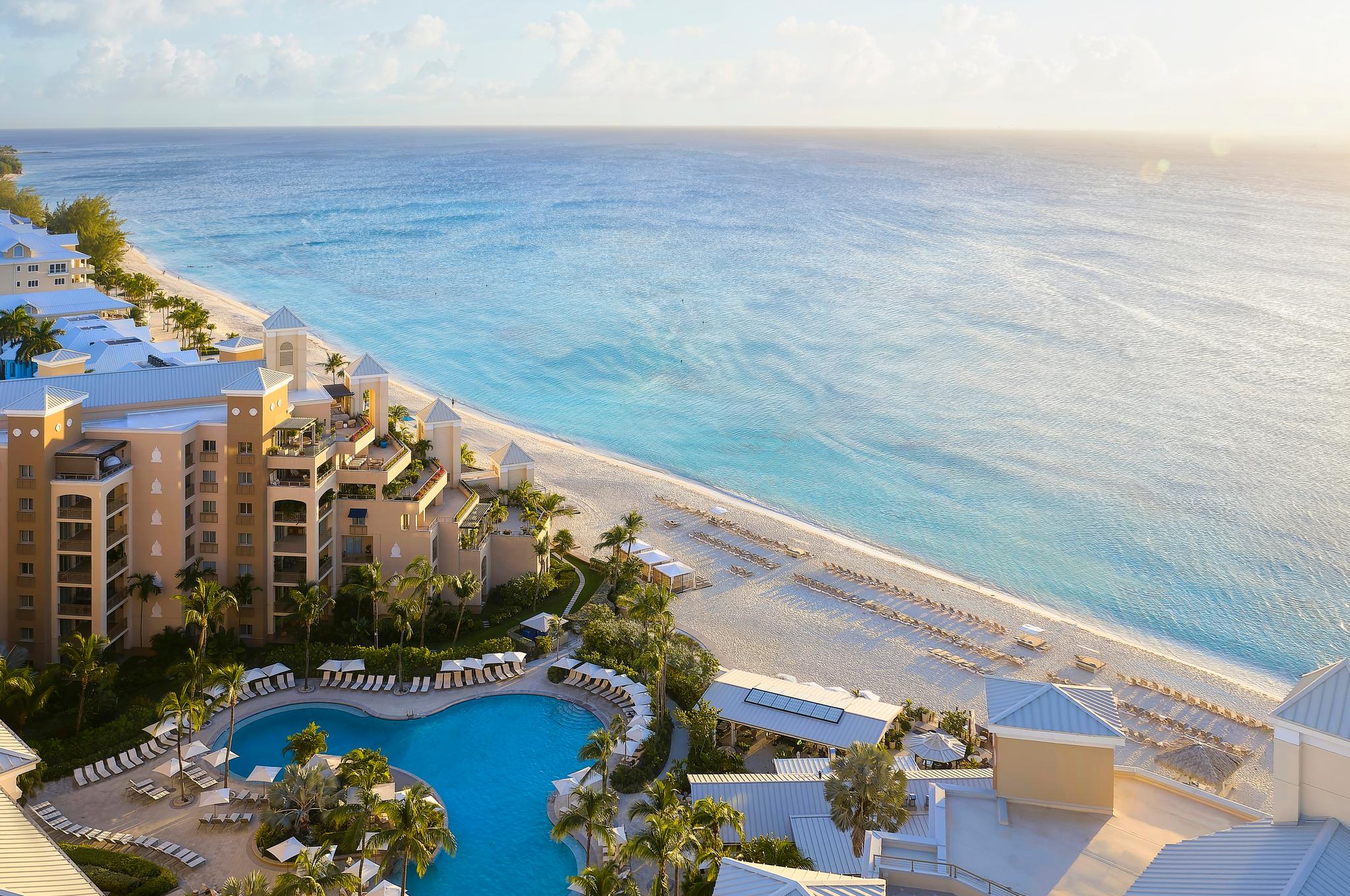 Cayman Islands Luxury Hotels