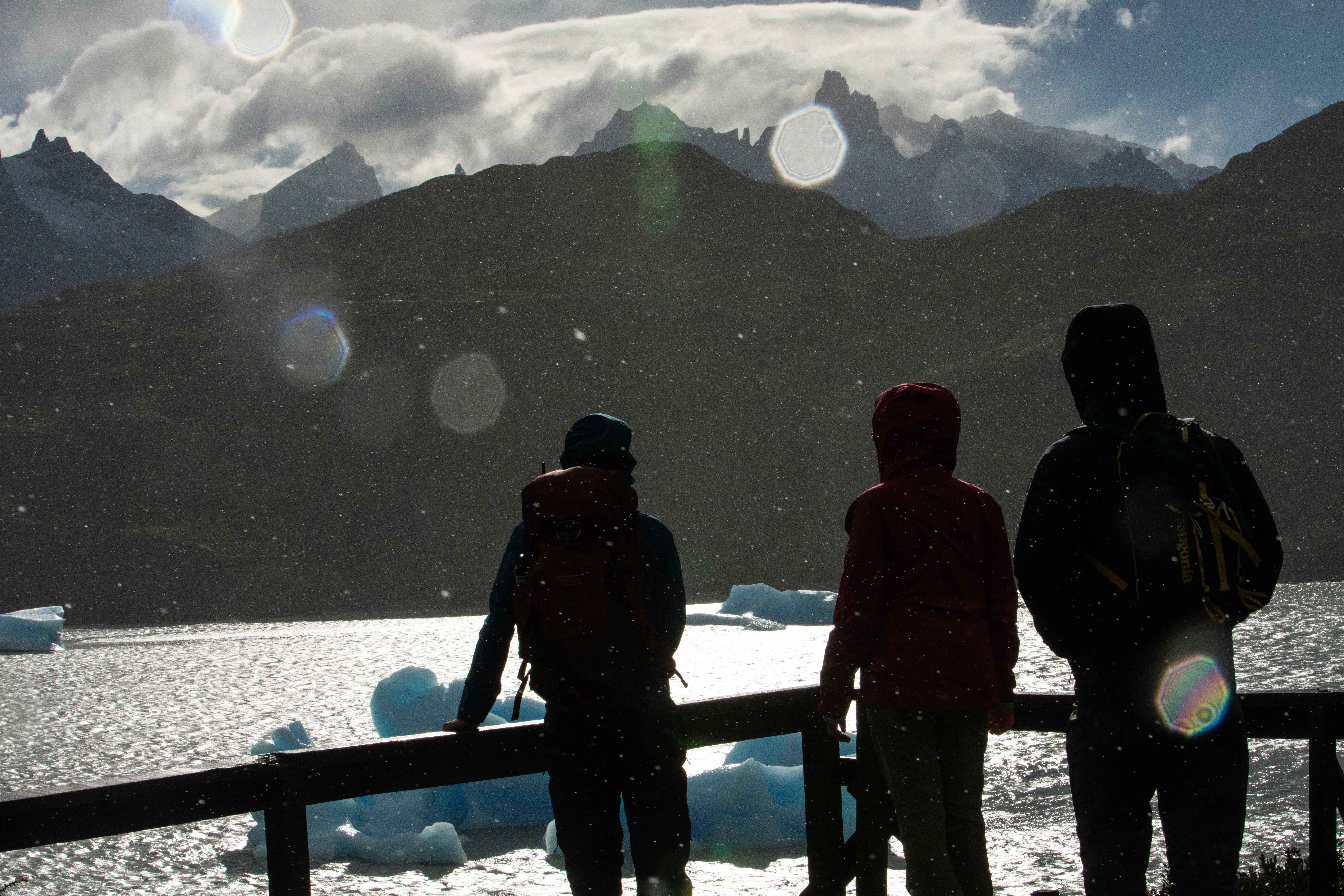 Guided trekking expedition to Glacier Grey in Patagonia