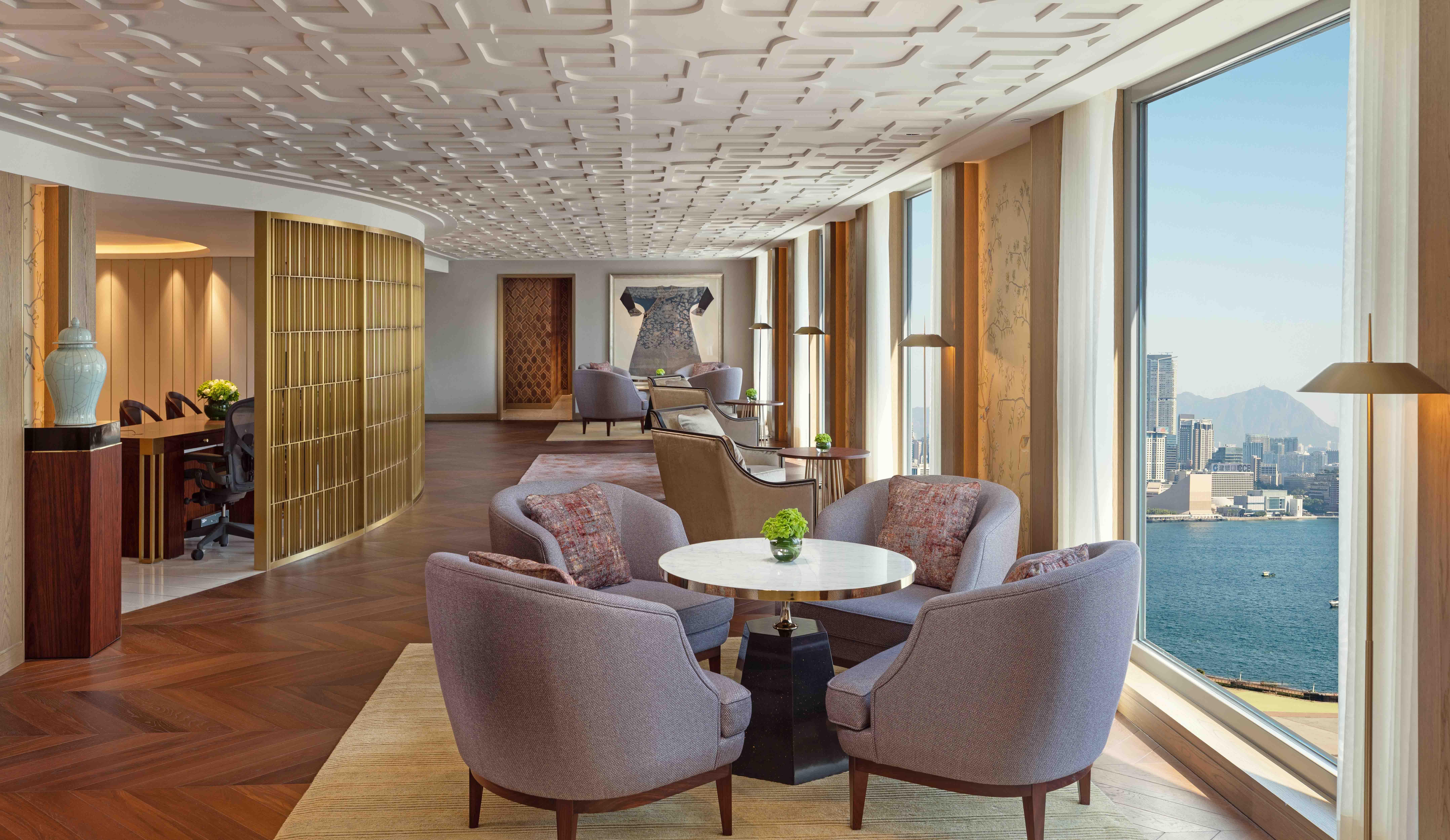 The Mandarin Club Executive Lounge