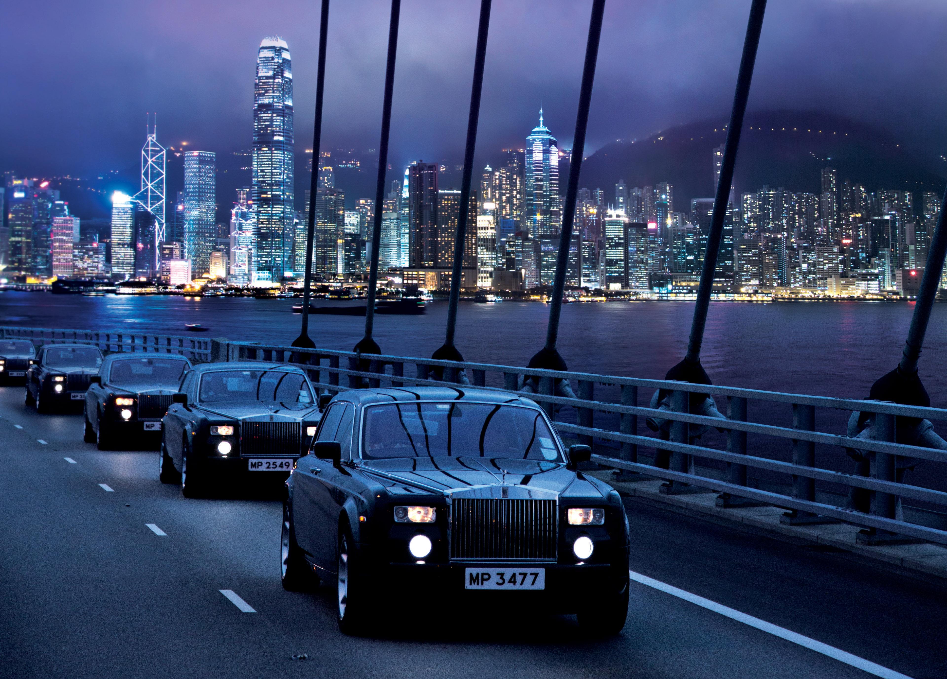 The Peninsula Rolls-Royce Phantom Fleet