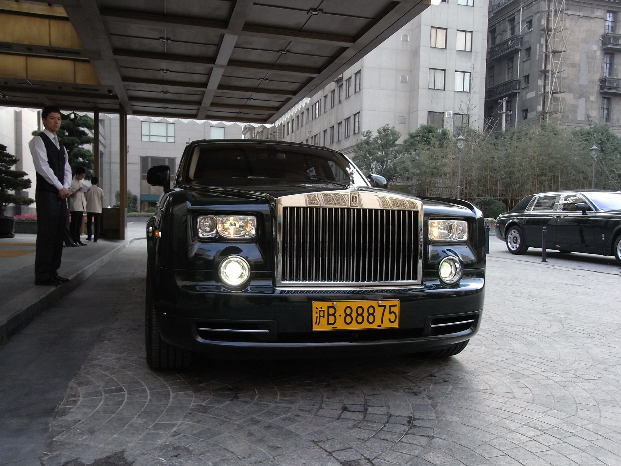 The Peninsula Shanghai Rolls-Royce Fleet