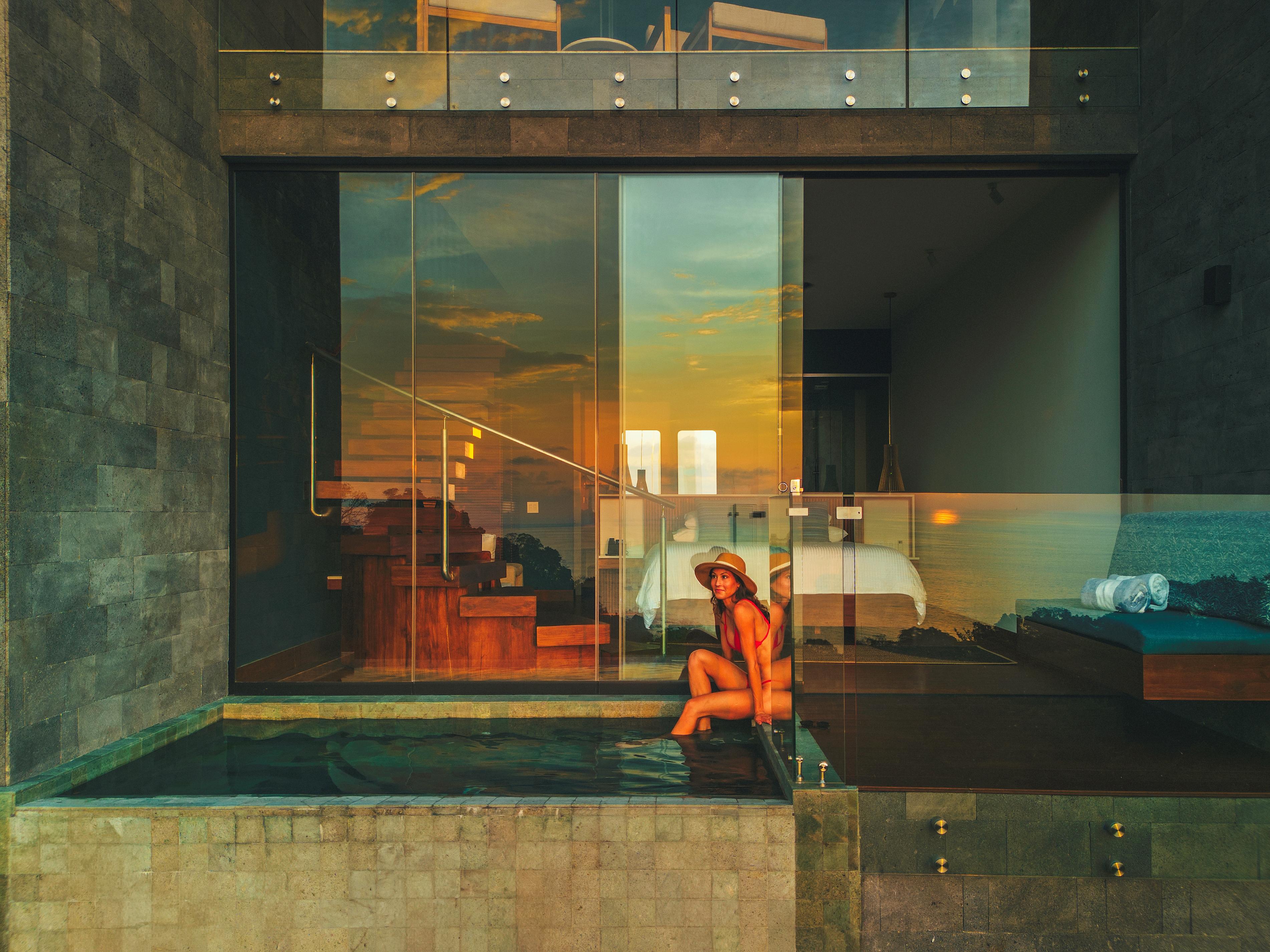 Luxury townhouse with private outdoor plunge pool