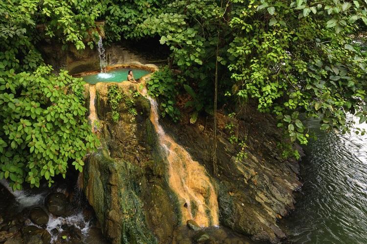 Club Rio Adventure Center on the Arenal River