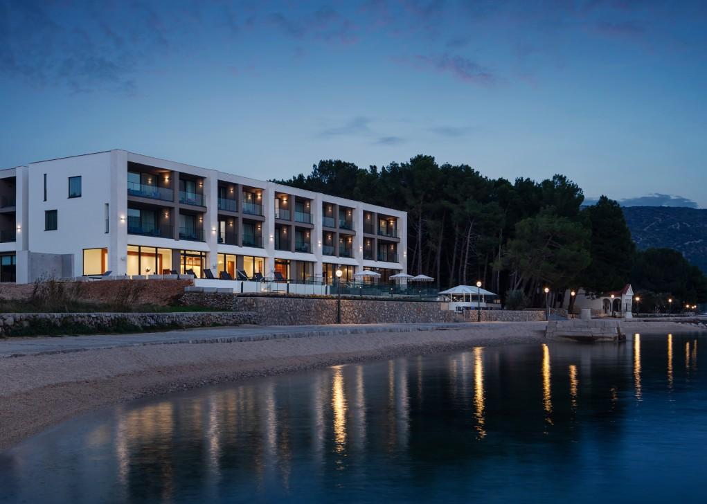 The Isolano, Cres, Autograph Collection