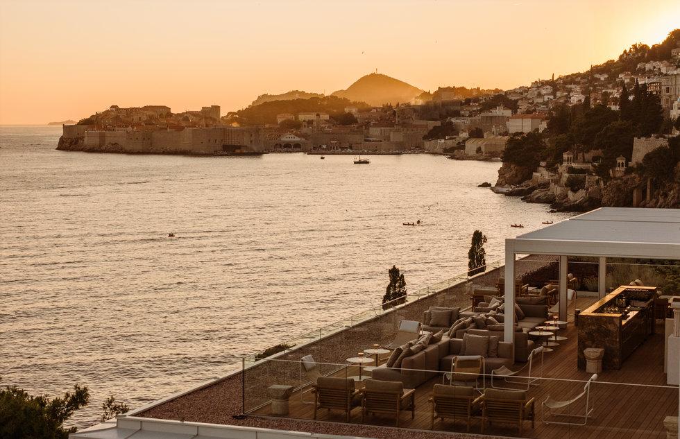 Galanto Rooftop Bar with panoramic golden sunset views