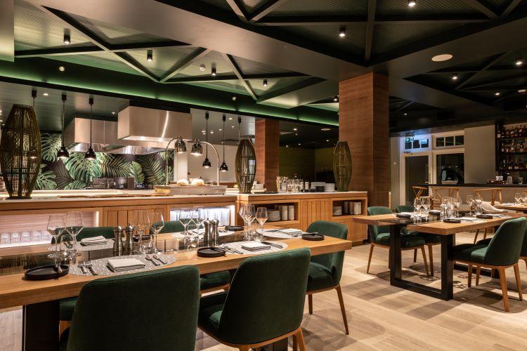 C-Spice Restaurant exhibition kitchen