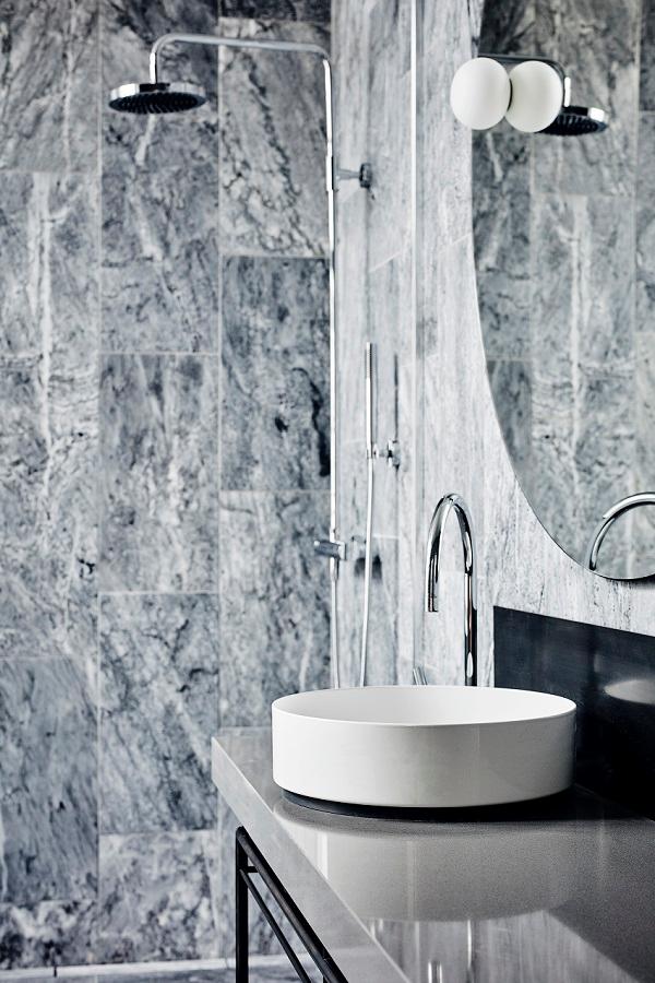 Italian Bardiglio Marble Spa Bathroom