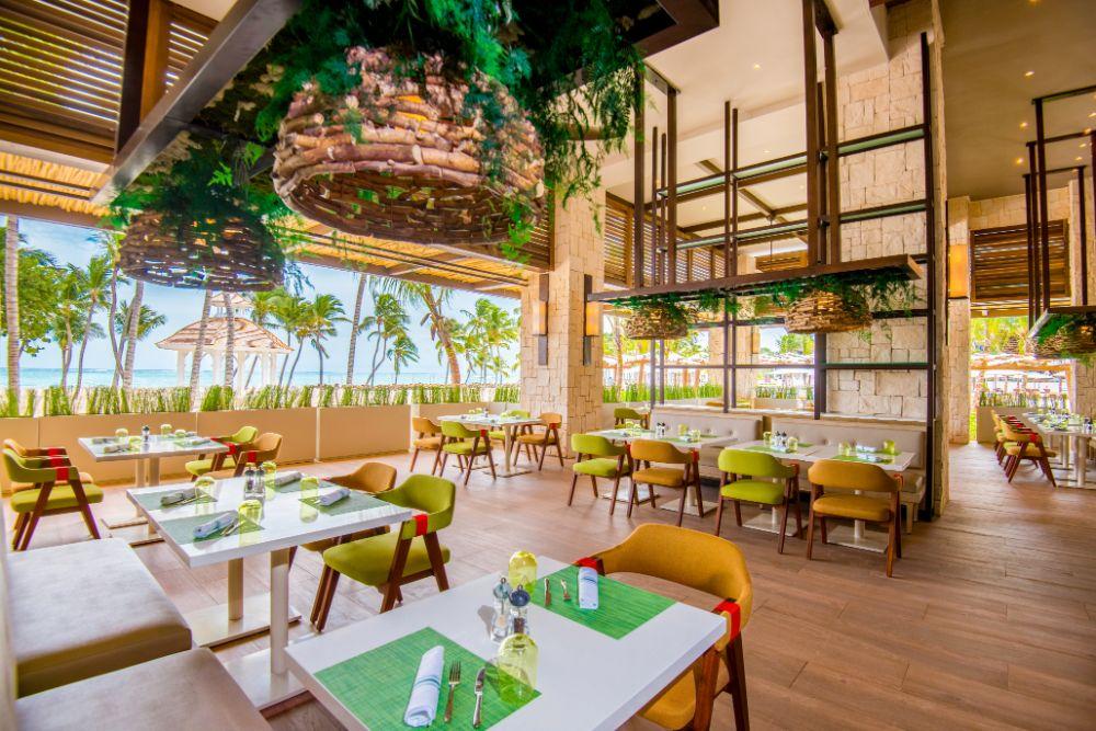 The Chinola Beachside Restaurant