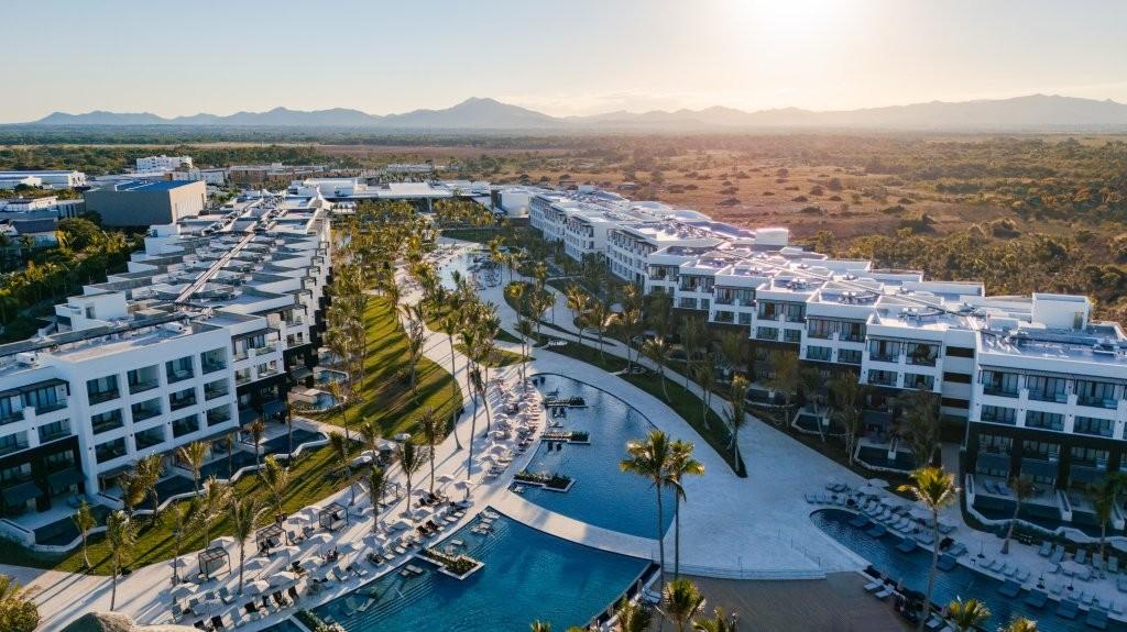 Secrets Tides Punta Cana beachfront resort grounds and turquoise Uvero Alto coastline