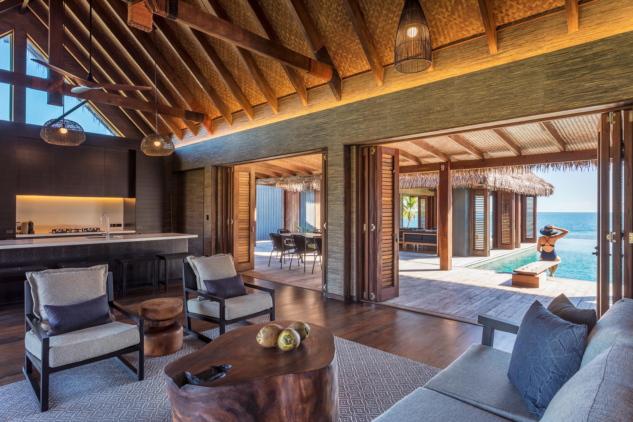 Multi-Bedroom Residence Living Salon