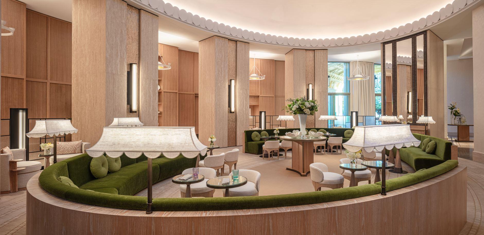 Les Colonnades lobby lounge