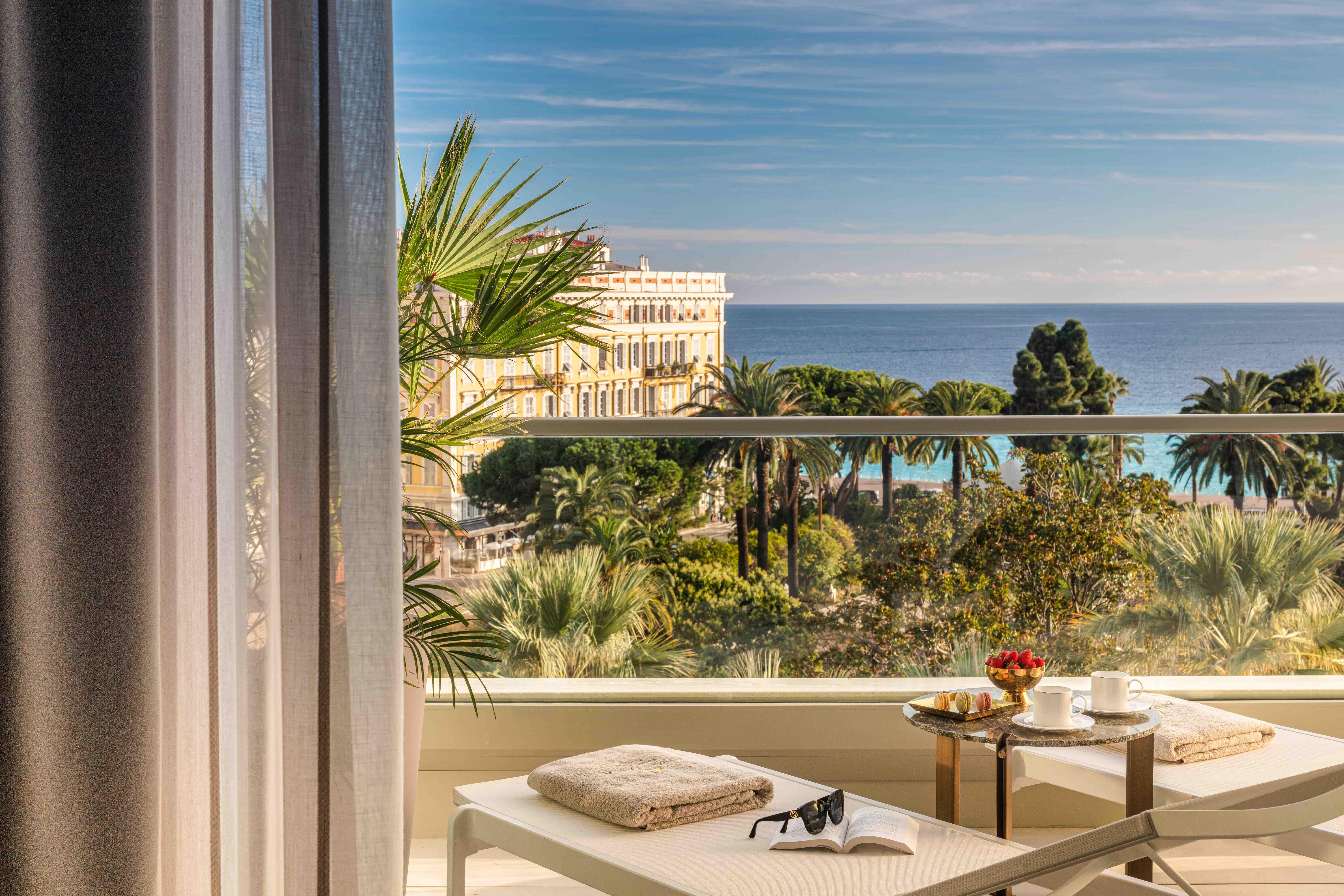 Panoramic sea view terrace room