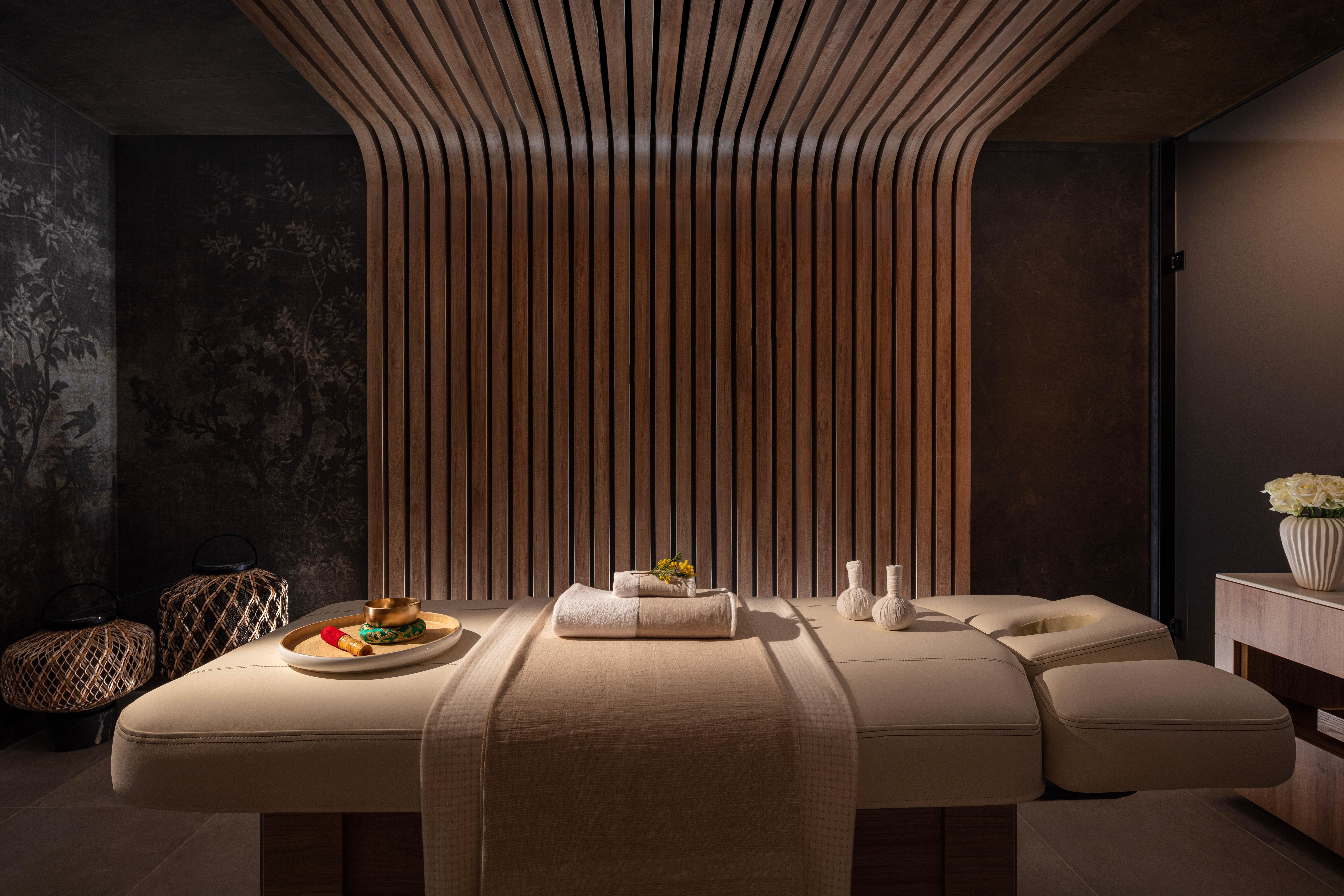 Anantara Spa treatment suite