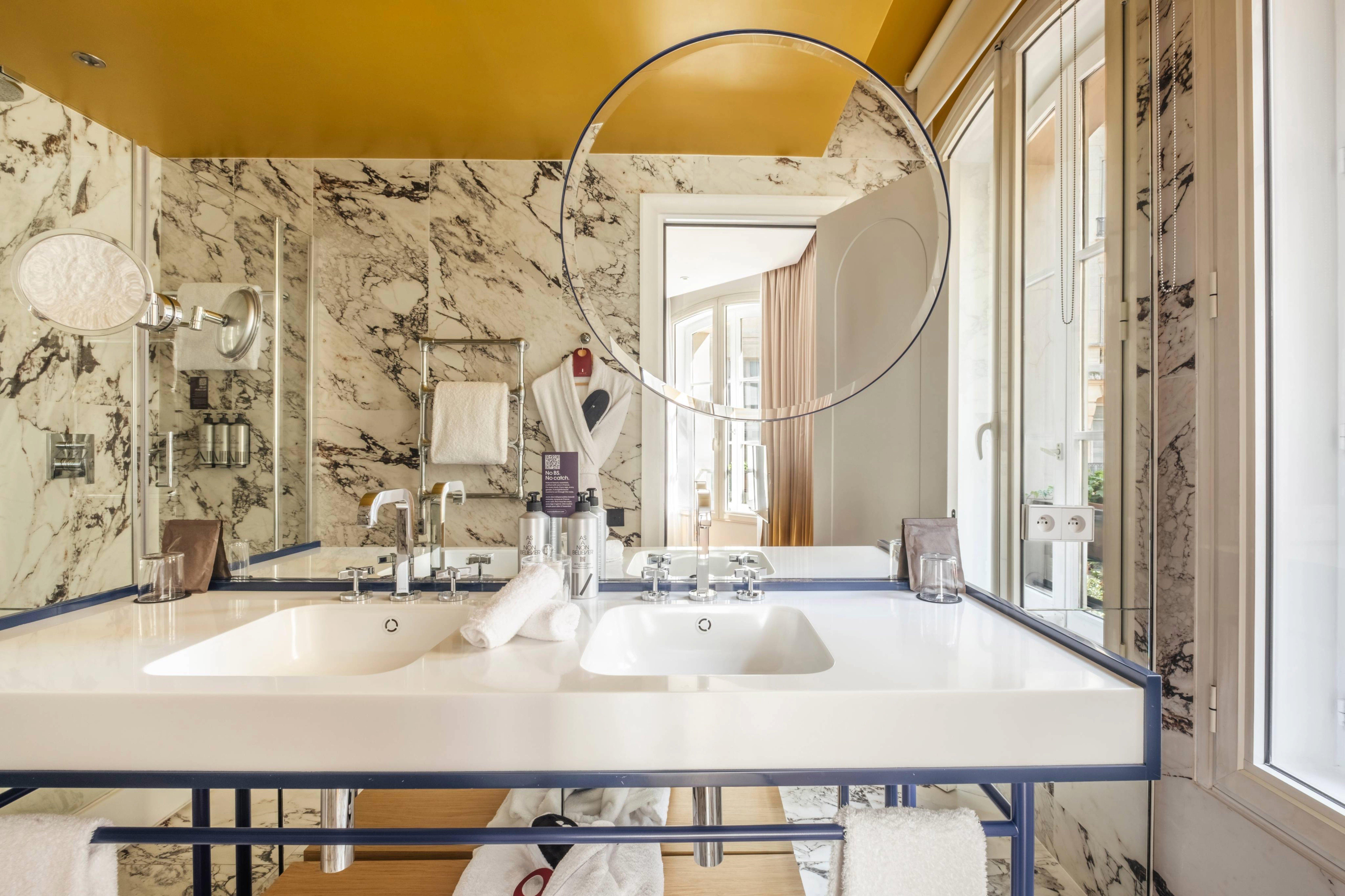 Serviced Parisian apartment living room and terrace