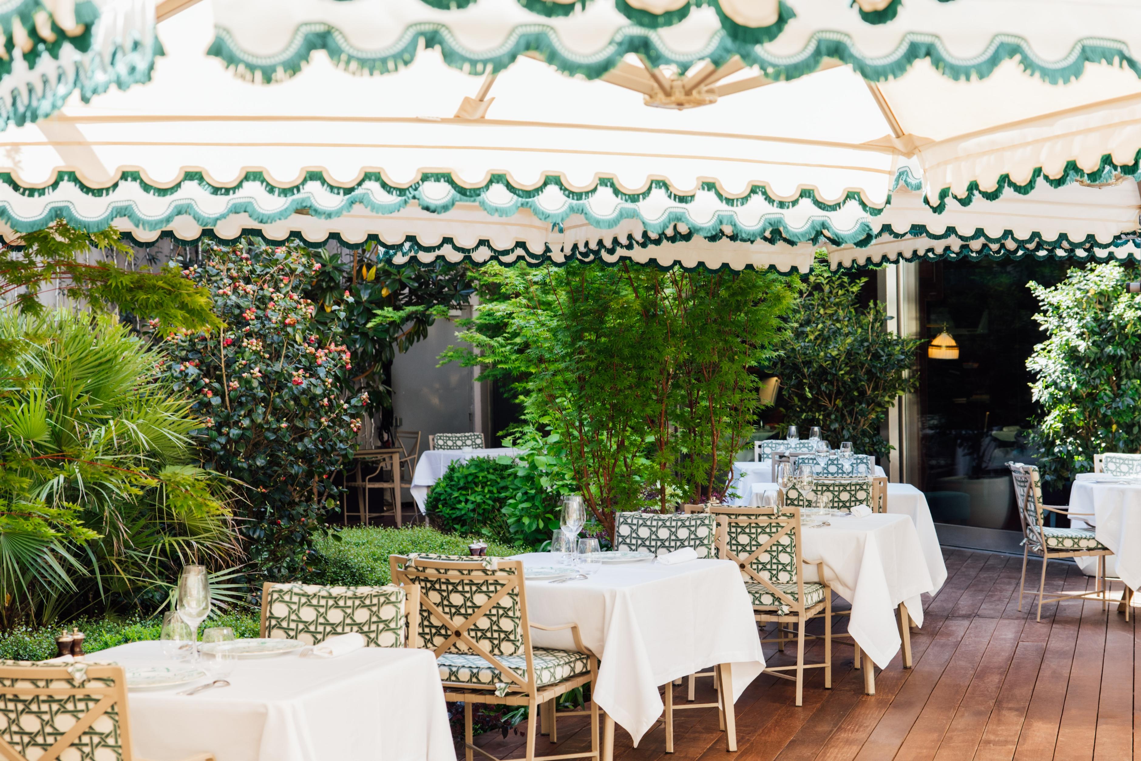 Joy Restaurant and secluded courtyard garden