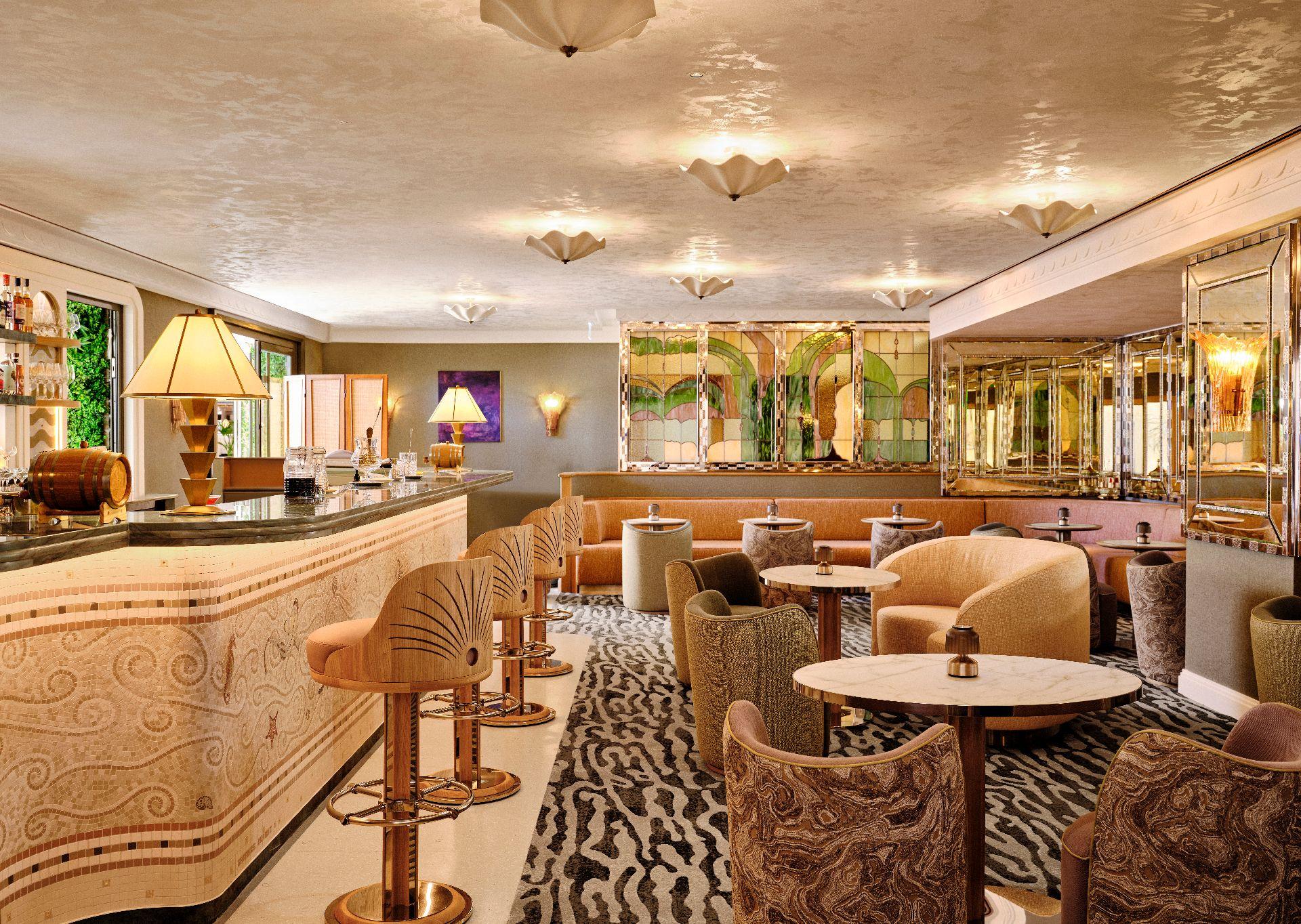 Chic Zouzou Bar featuring 1930s cocktail mixology