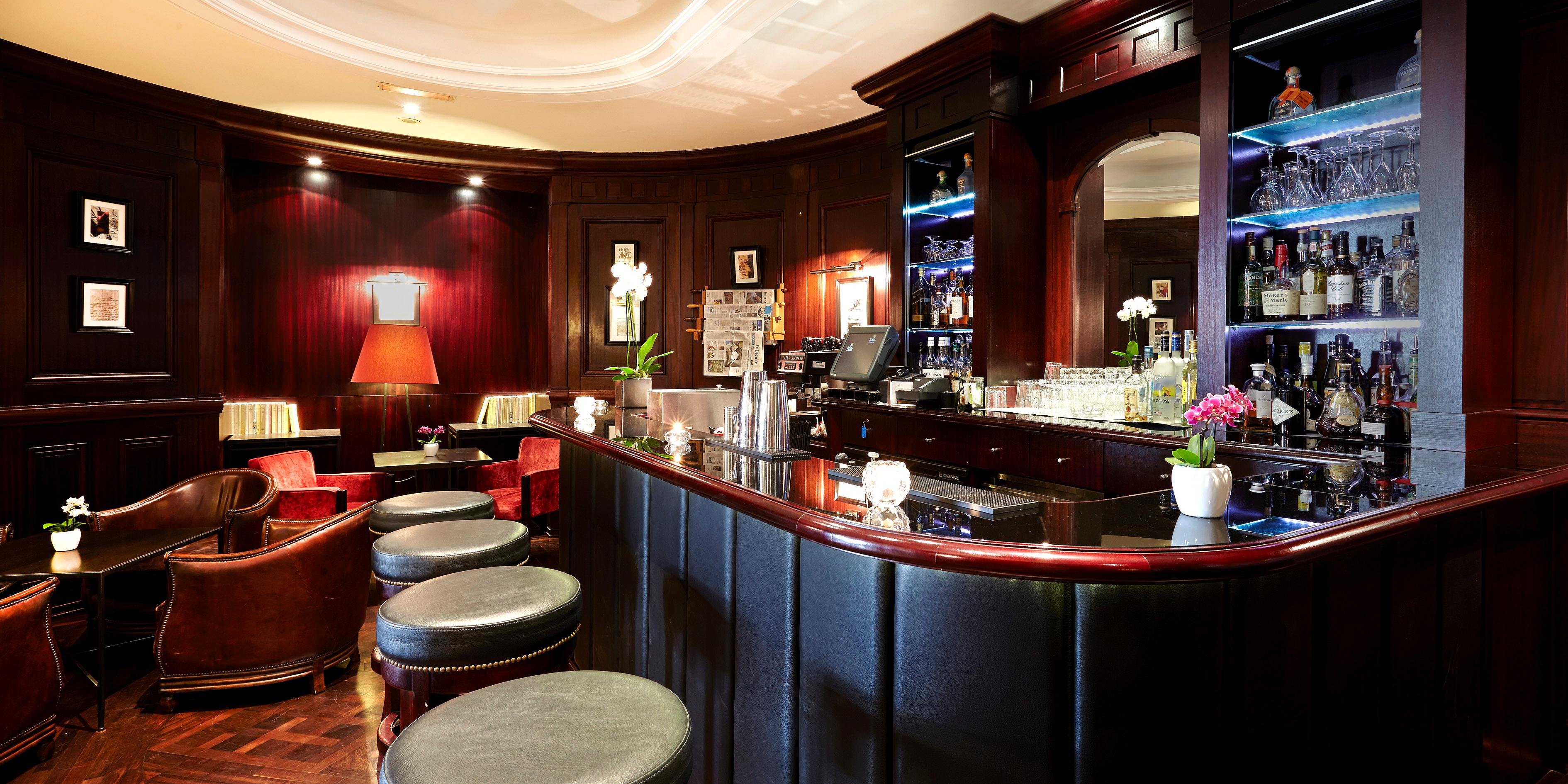 Fabled literary Signature Bar