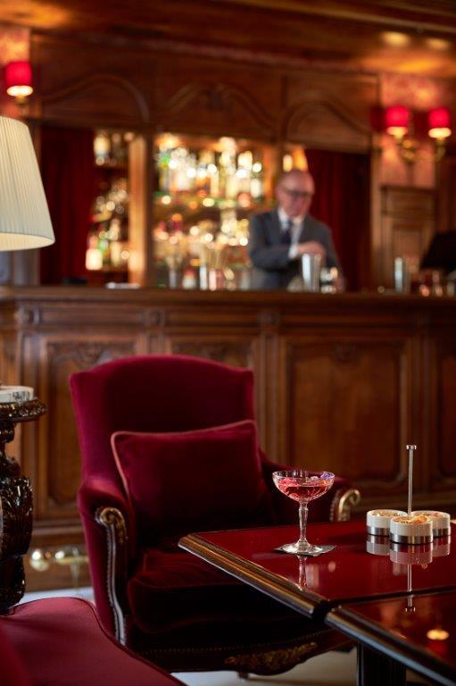 Historic English Bar with Victorian oak panelling