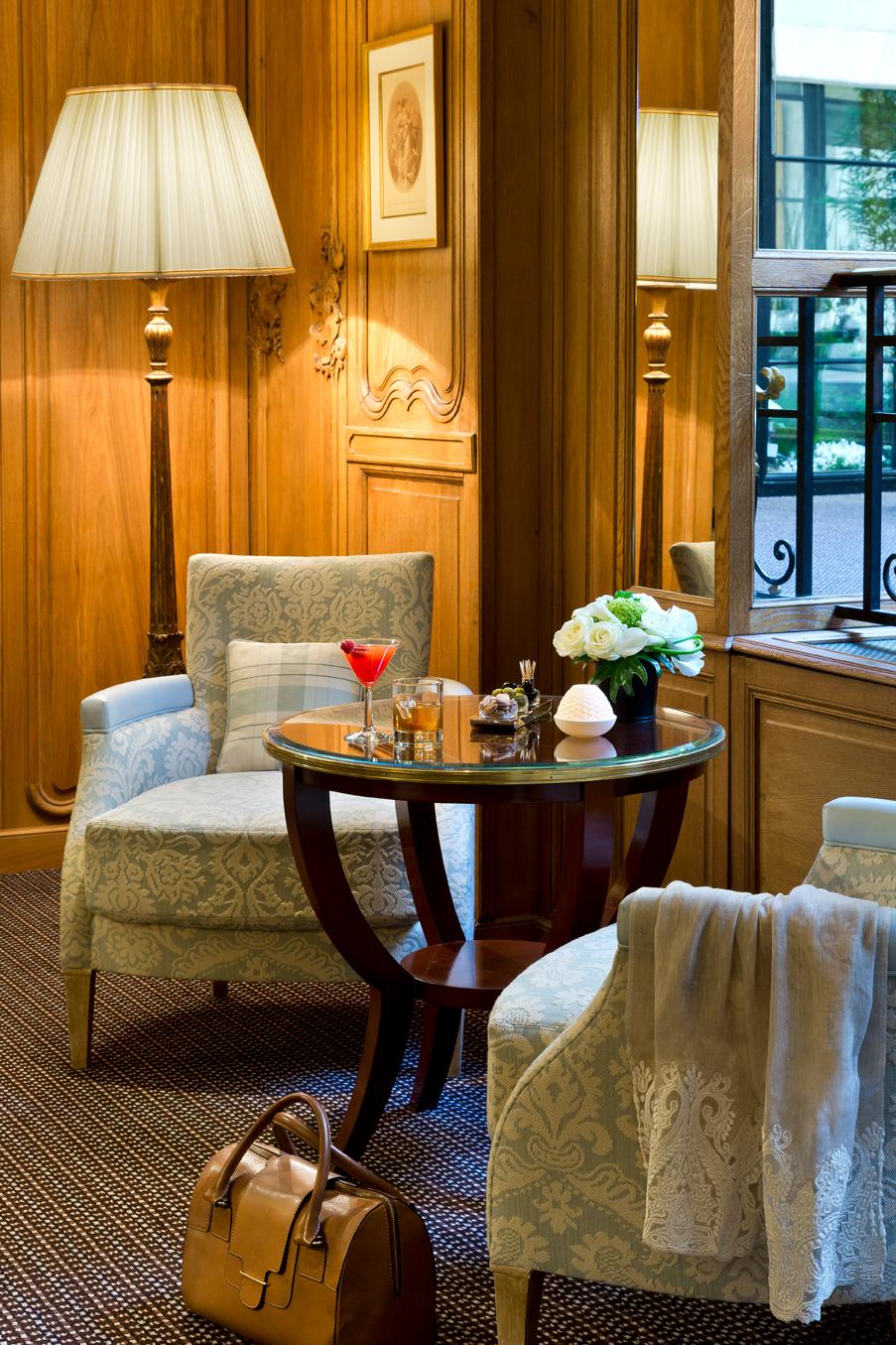 Historic Boiseries Lounge & Bar
