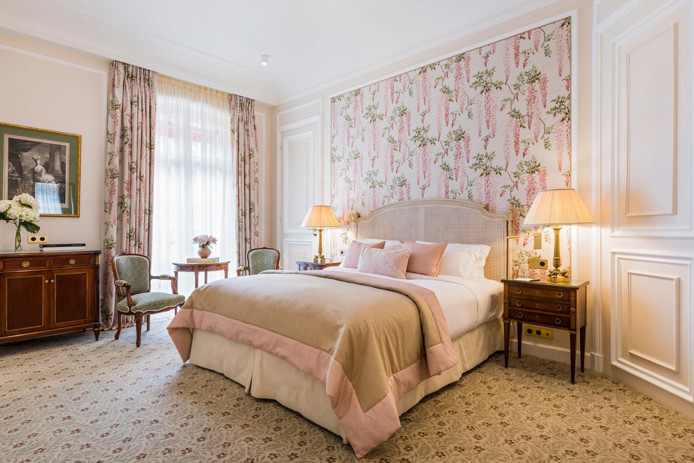 Deluxe Room with Pierre Frey Silks