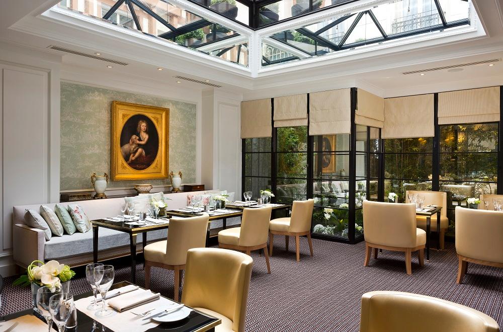 Les Confidences Glass-Roof Restaurant