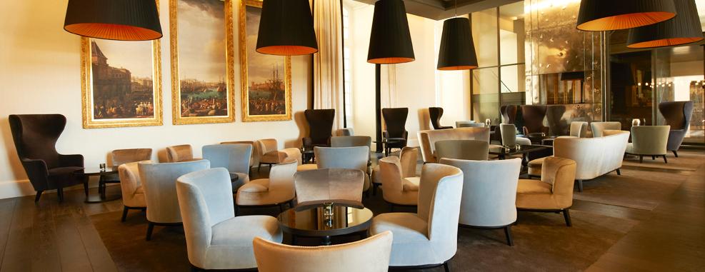 Bar Le Capian and panoramic harbor terrace at InterContinental Marseille
