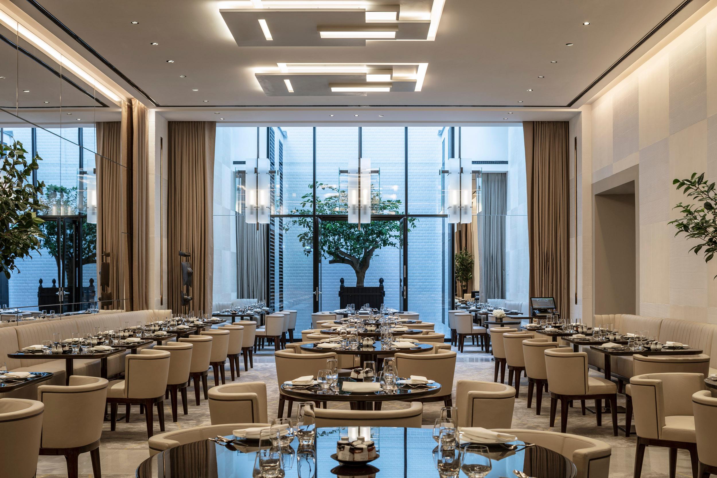 L'Orangerie Breakfast and Afternoon Tea Salon