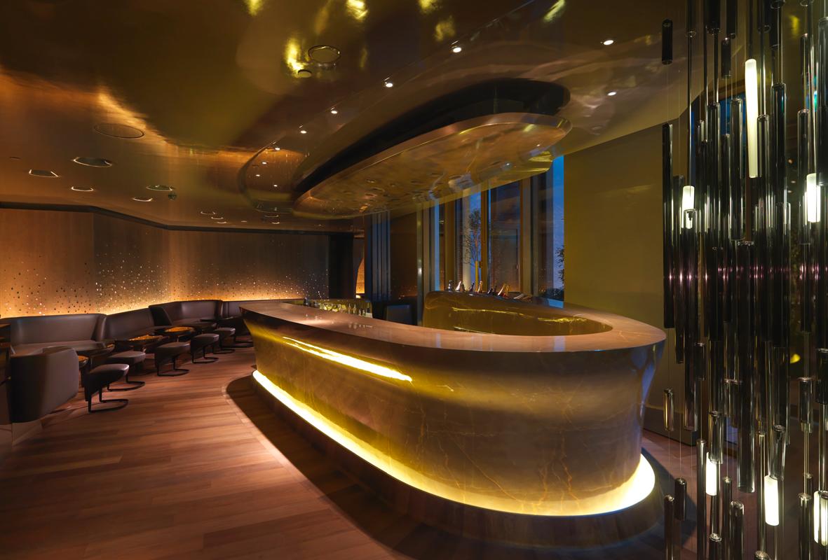 Bar 8 Glamorous Cocktail Salon
