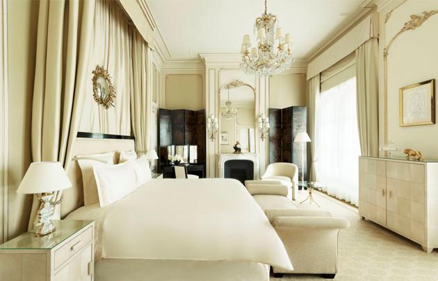 Suite Coco Chanel with Coromandel screens