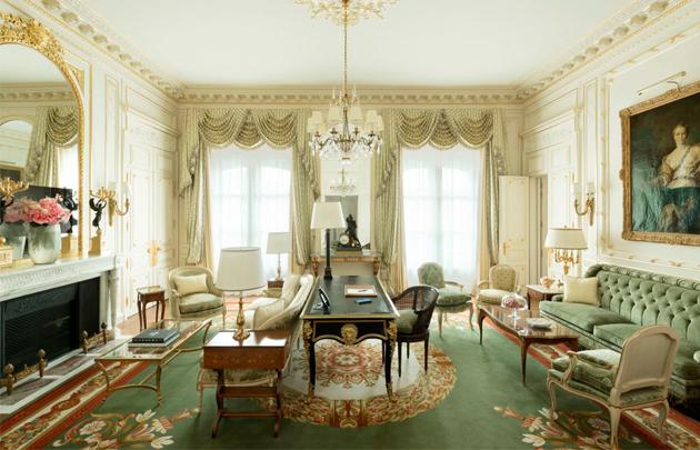 Ritz Paris Suite Vendôme living room overlooking Place Vendôme