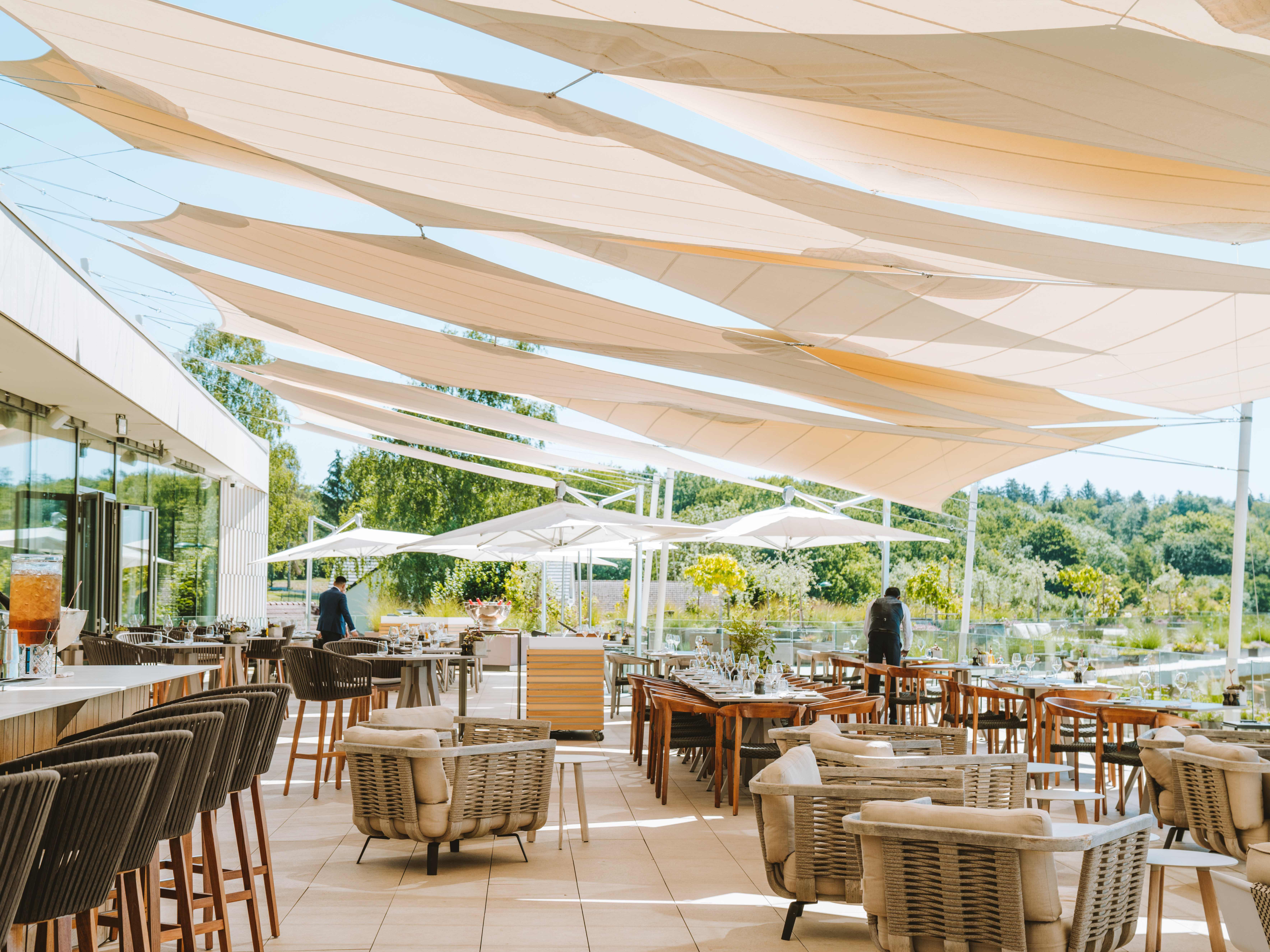 Le Bellevue Terrace Overlooking Marne Valley