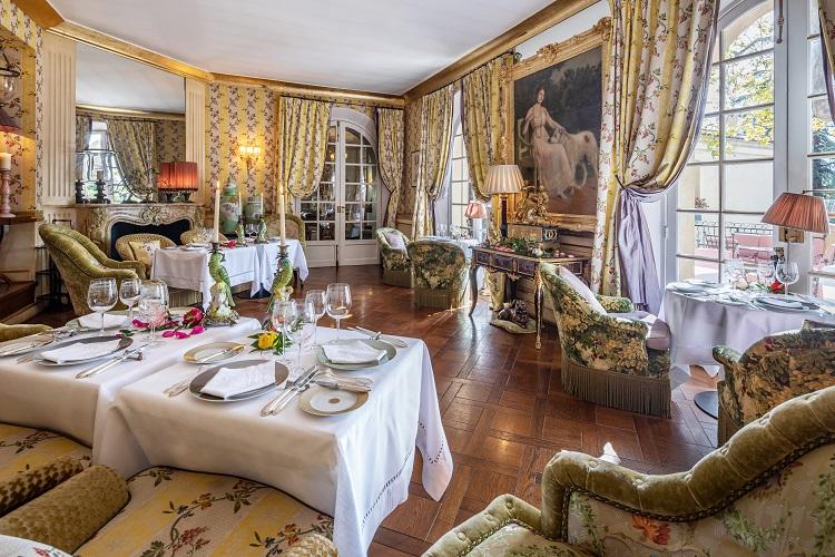 Villa Gallici Gourmet Dining Room with Antique Candlesticks