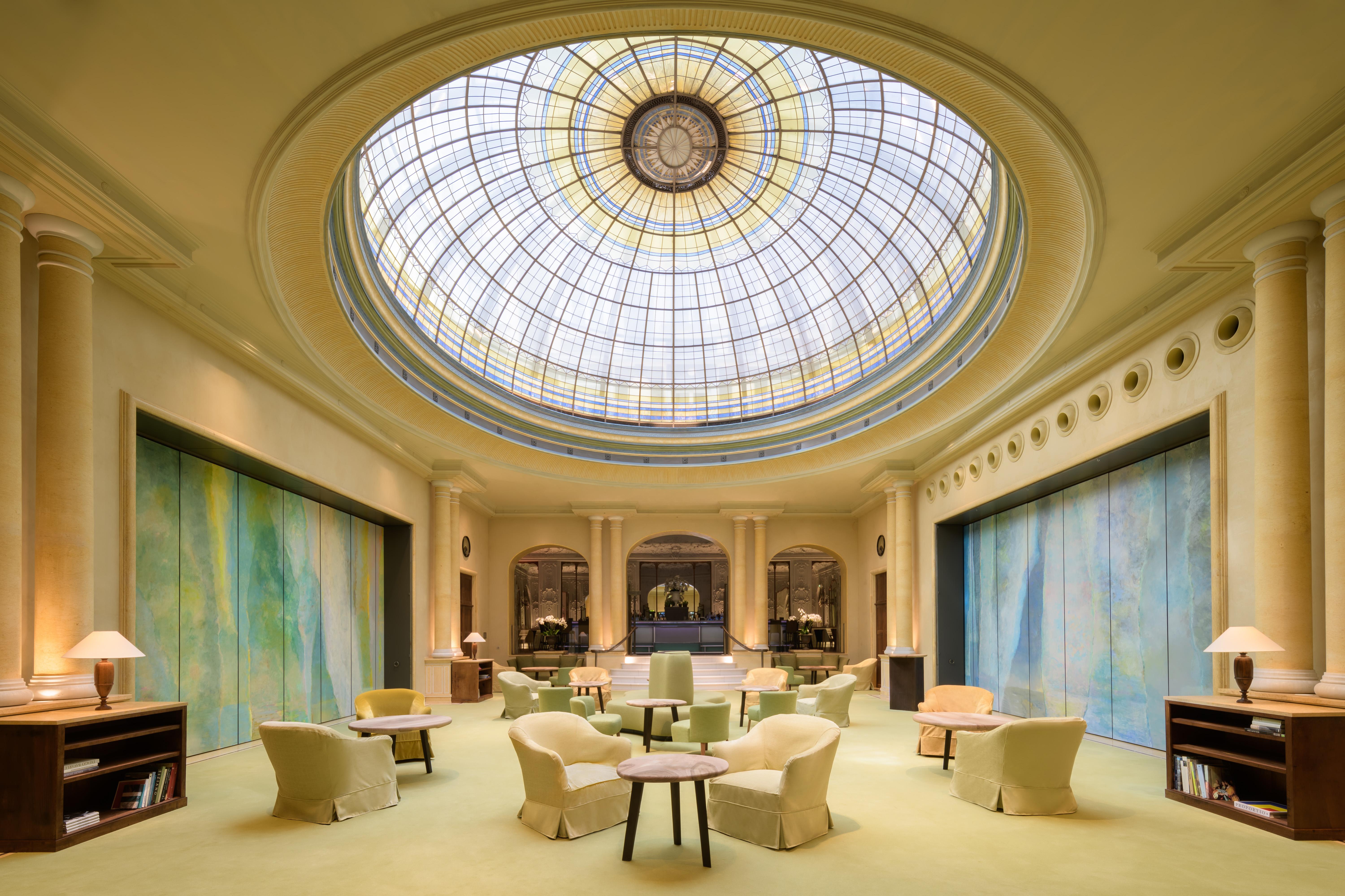 Hotel Bayerischer Hof Axel Vervoordt Room