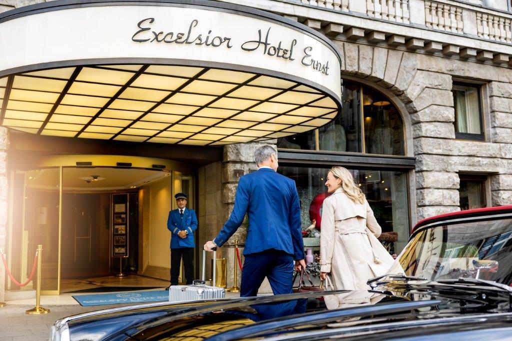 Excelsior Hotel Ernst grand entrance hall and marble reception