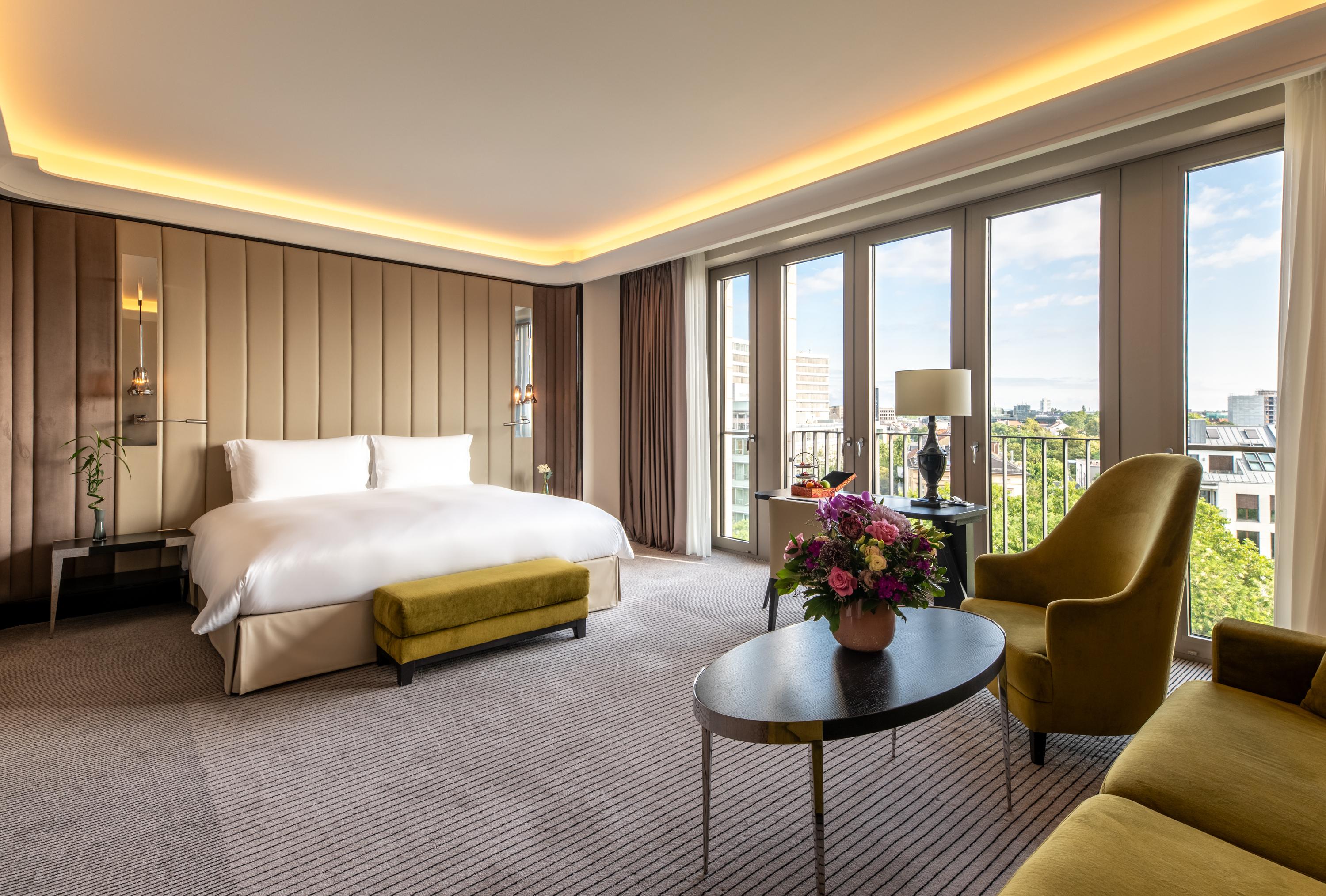 Junior Suite King with Sofitel MyBed