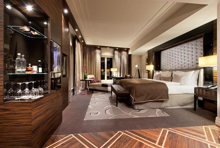 Steigenberger Frankfurter Hof Deluxe Room