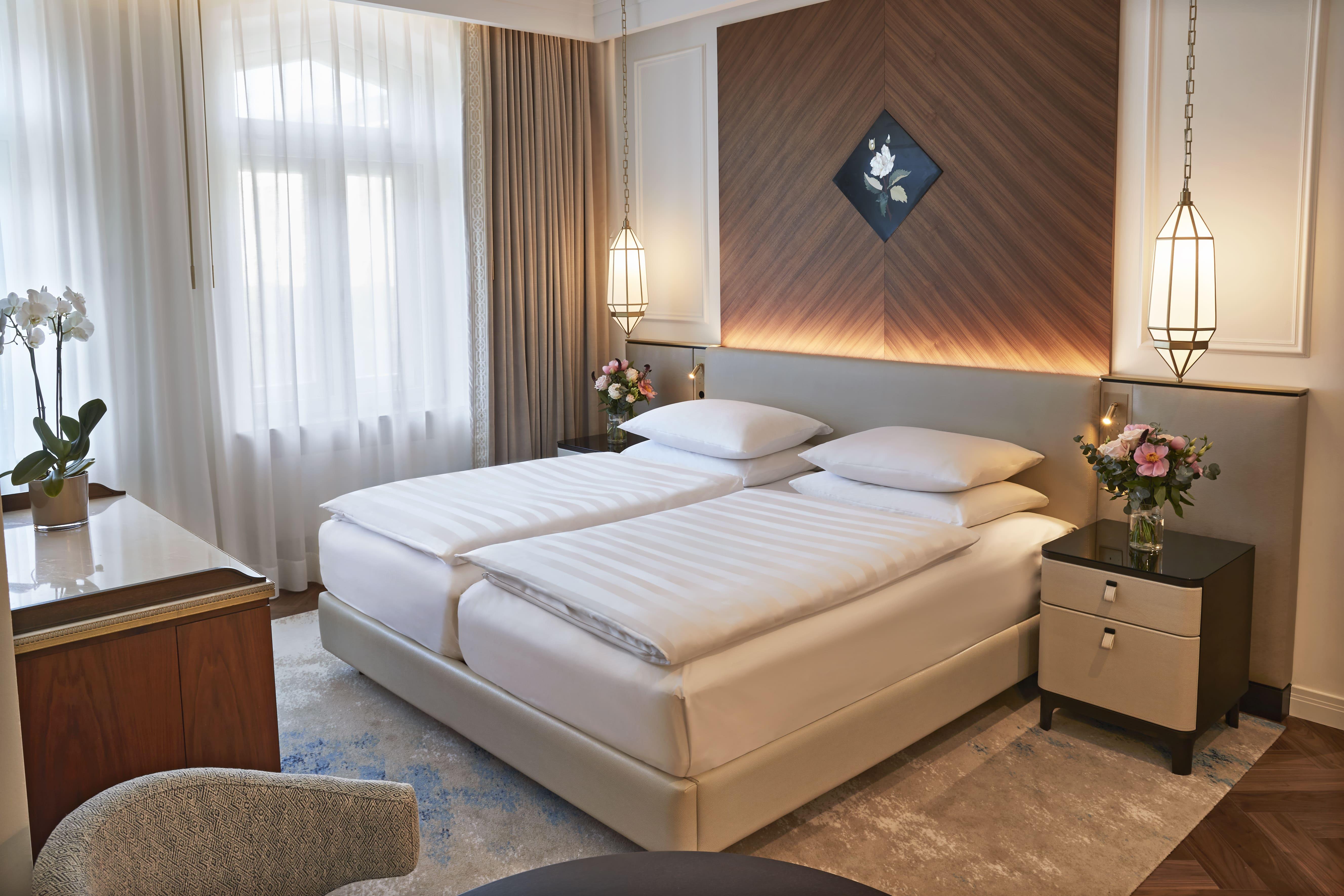 Hotel Vier Jahreszeiten Kempinski Munich Signature Deluxe Room
