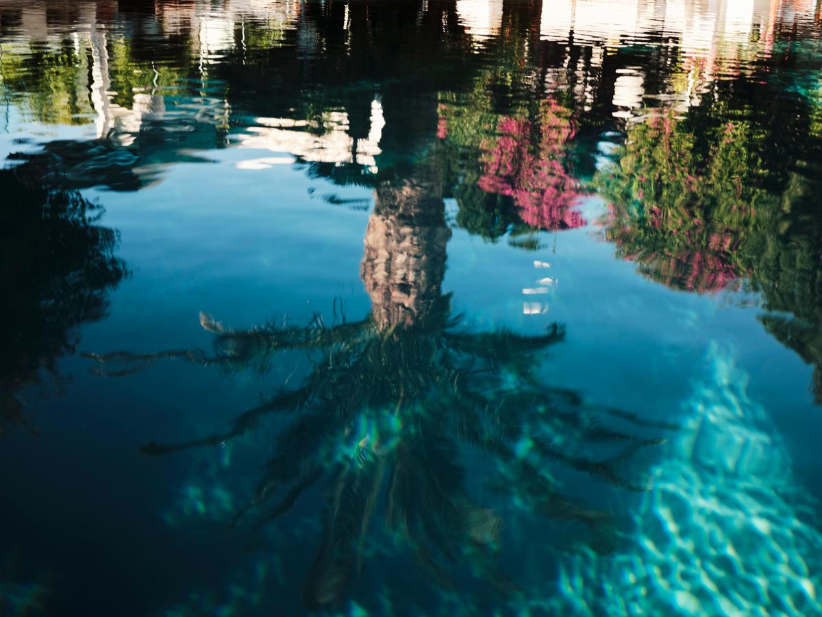 Belvedere Signature Swimming Pool Deck