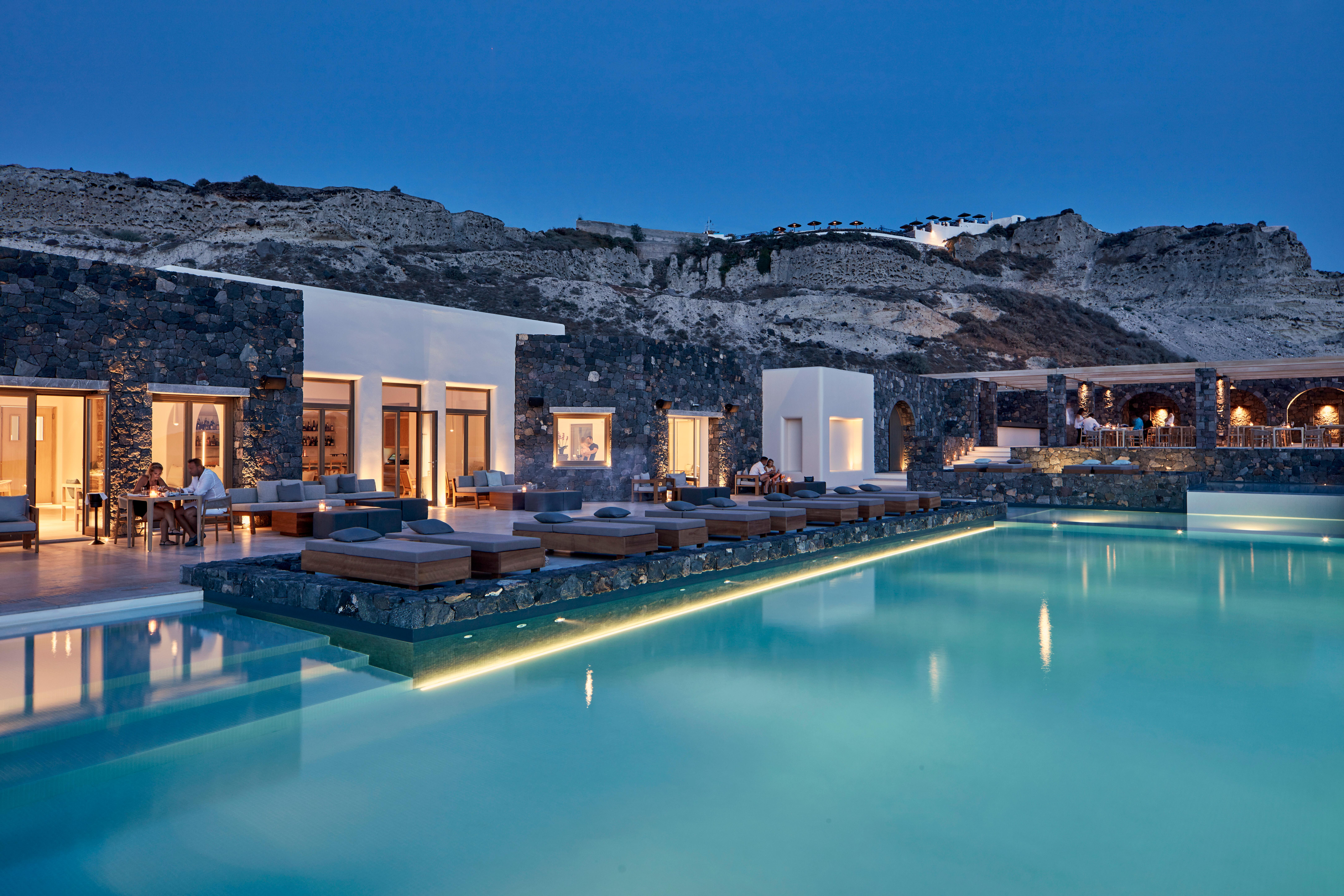 Omnia Pool Stage and Sunset Lounge
