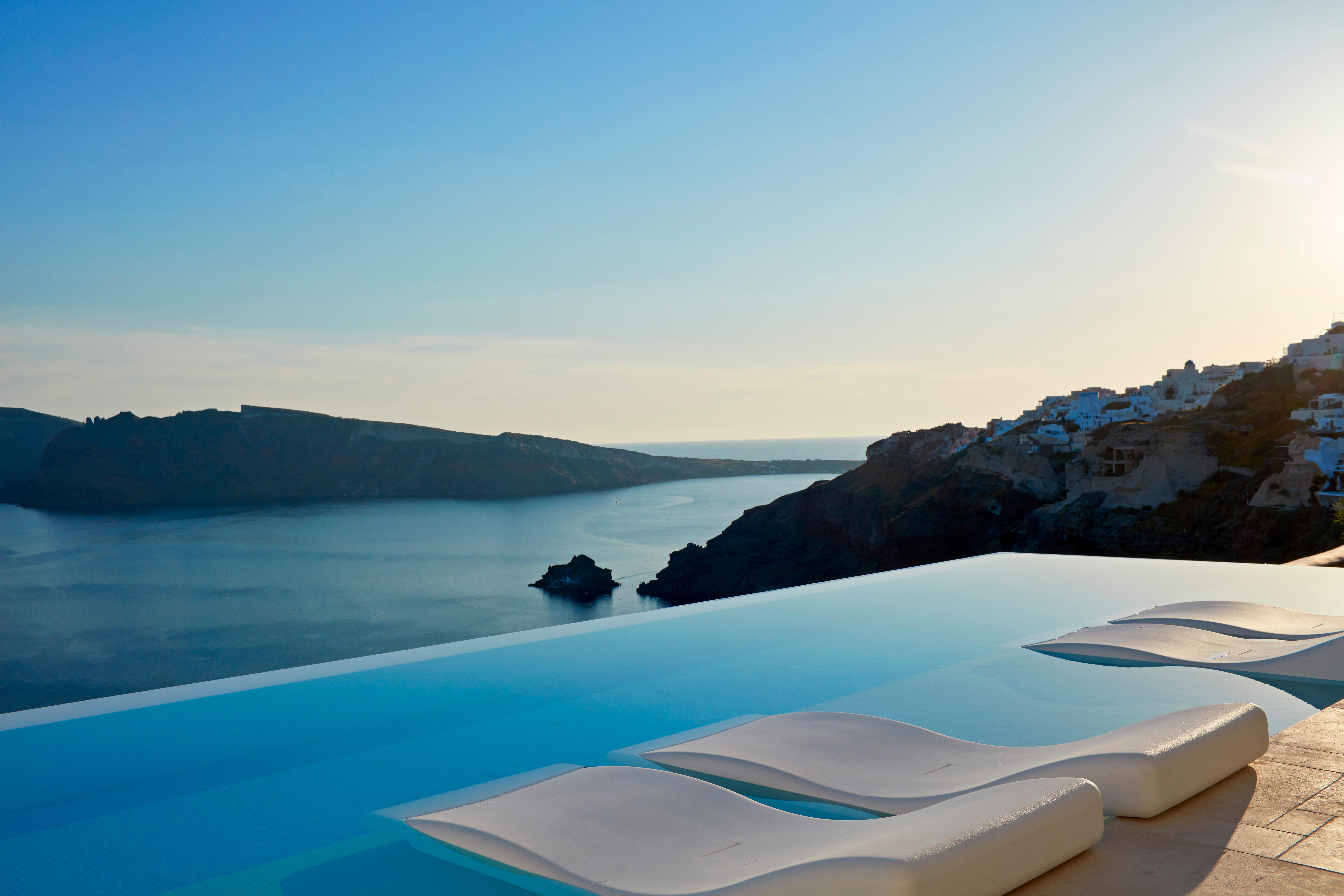 Canaves Oia Suites Whitewashed Cave Suites Architecture