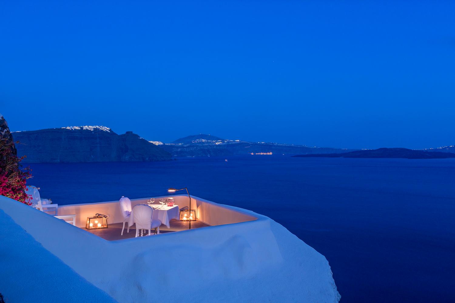The Panorama Balcony Private Suspended Dining Experience