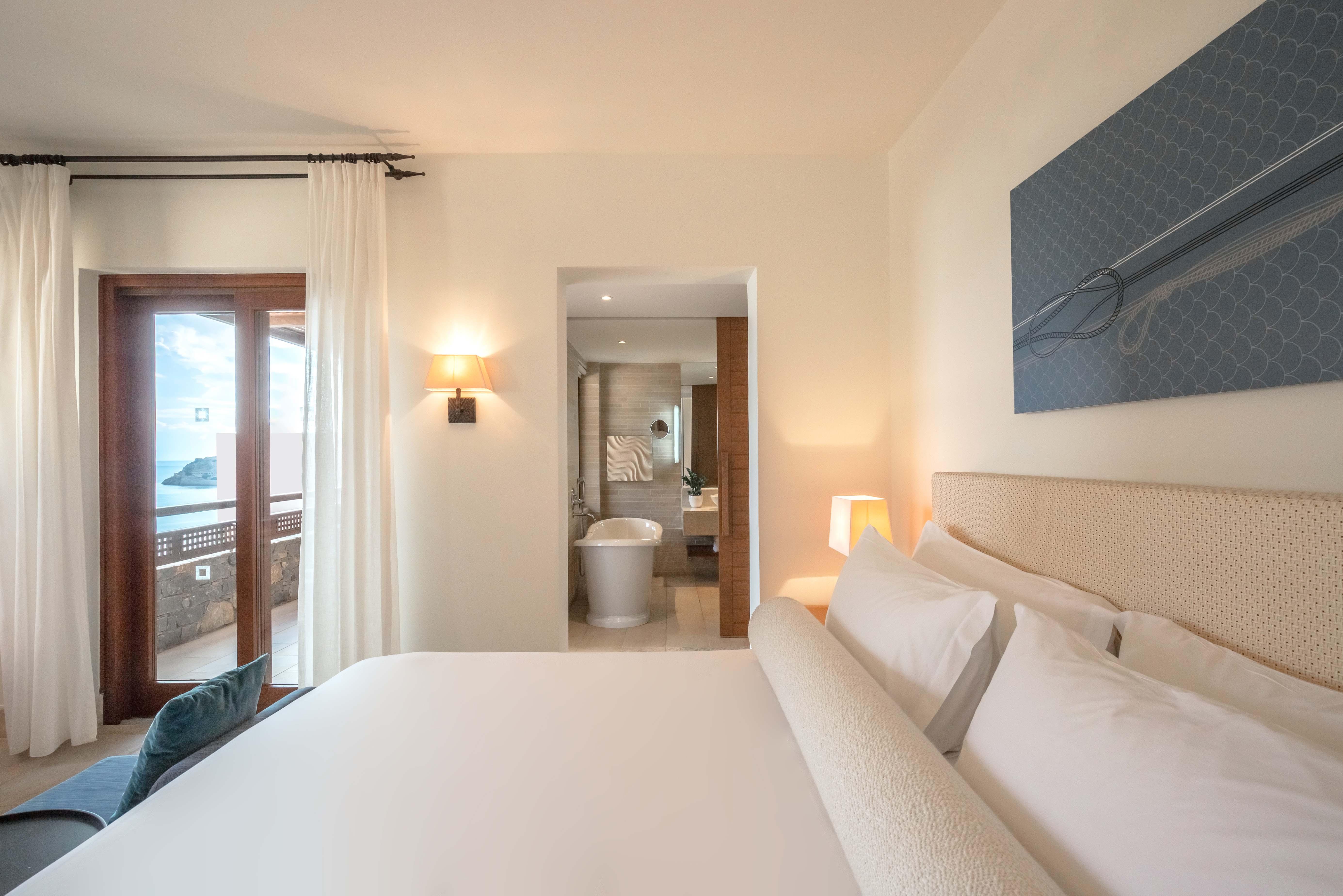Deluxe Bungalow with Private Heated Pool Overlooking Aegean Sea