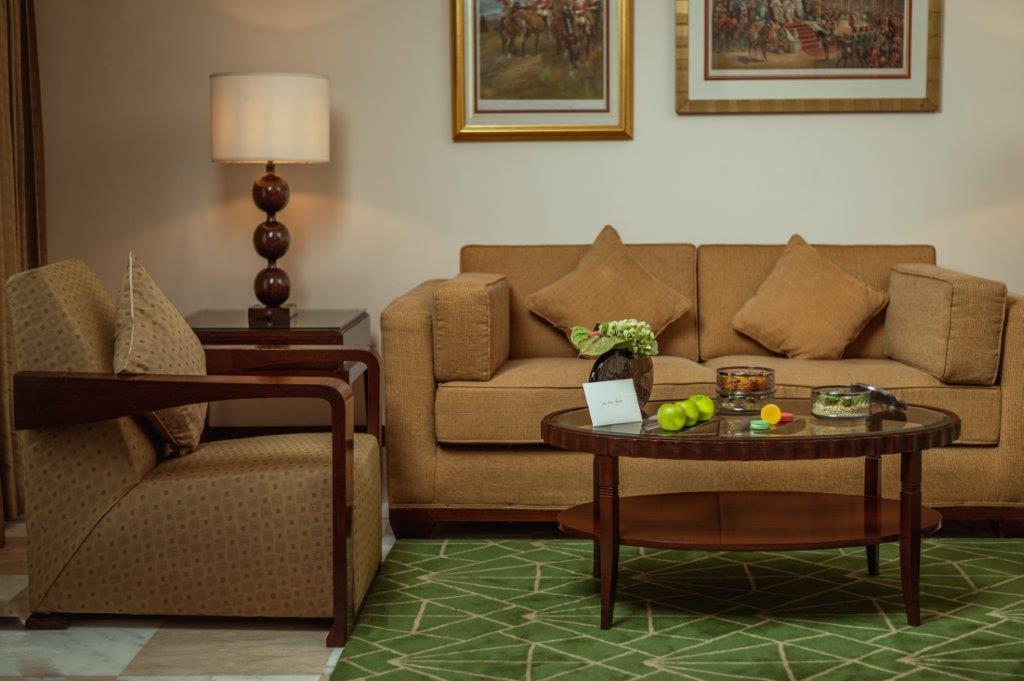 Deco Suite Master Bedroom