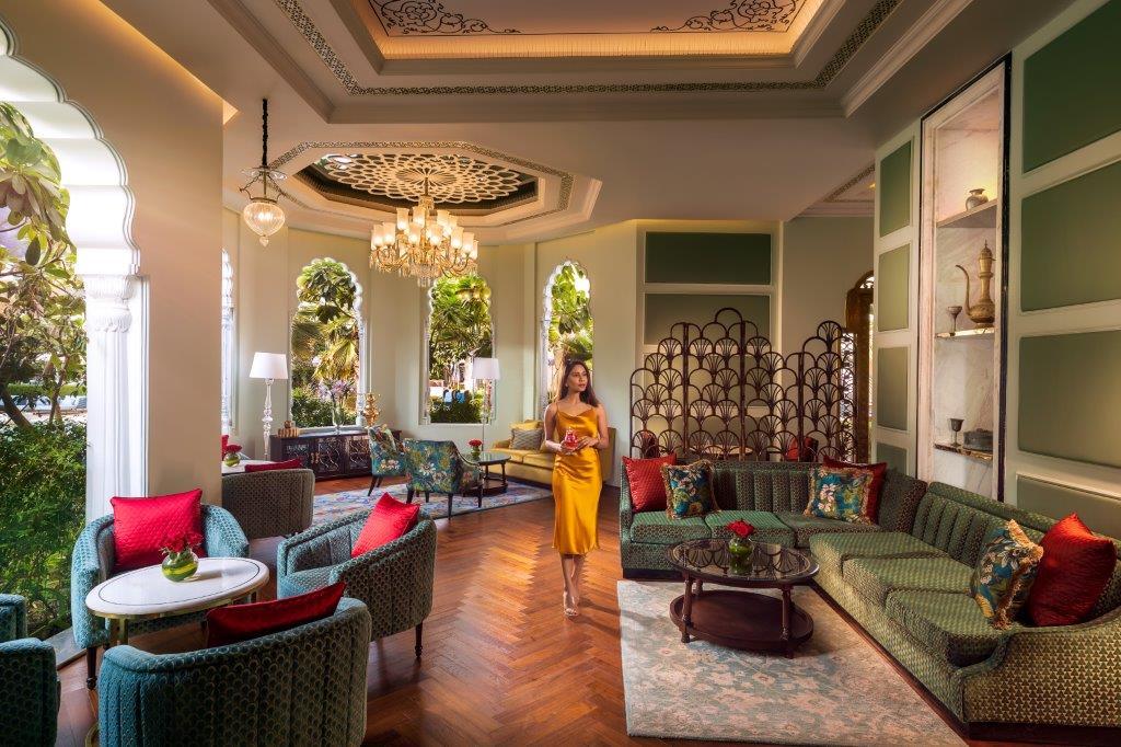 Royal Villa and Suite Master Bedroom