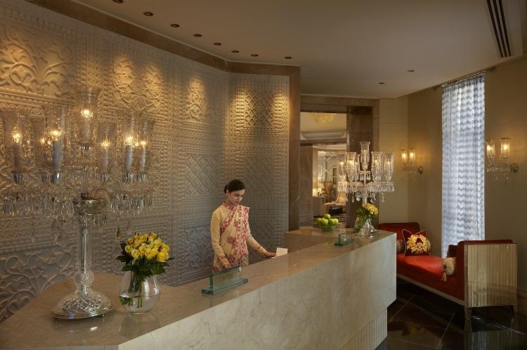 Palace Reception & Art Gallery Lobby