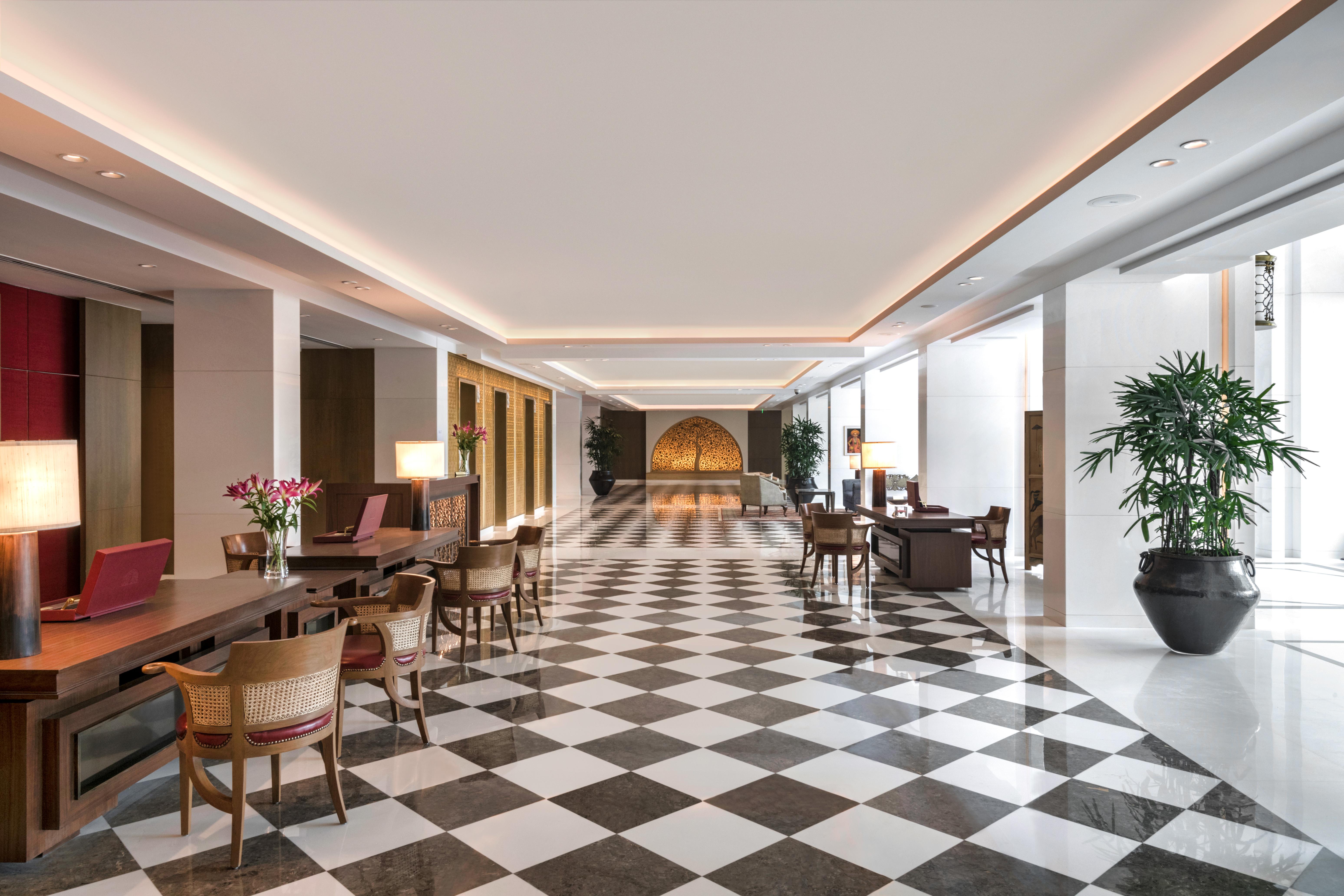 Adam D. Tihany Redesigned Grand Lobby