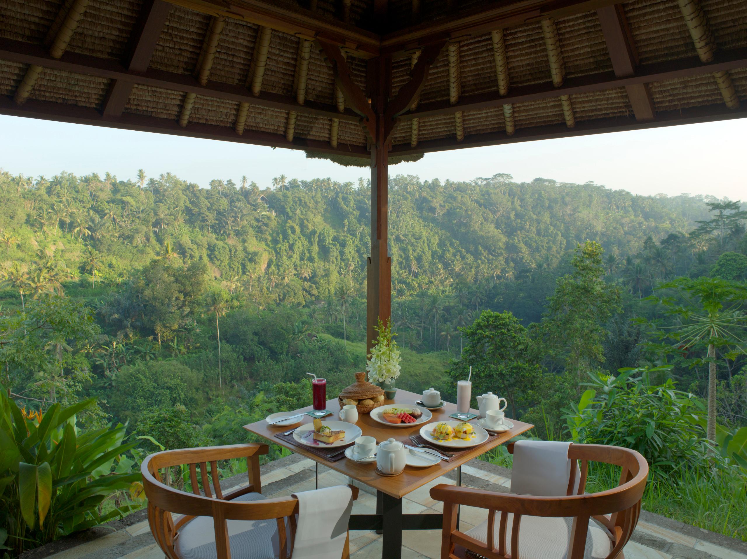 Private Dining Balé Overlooking Ayung Gorge